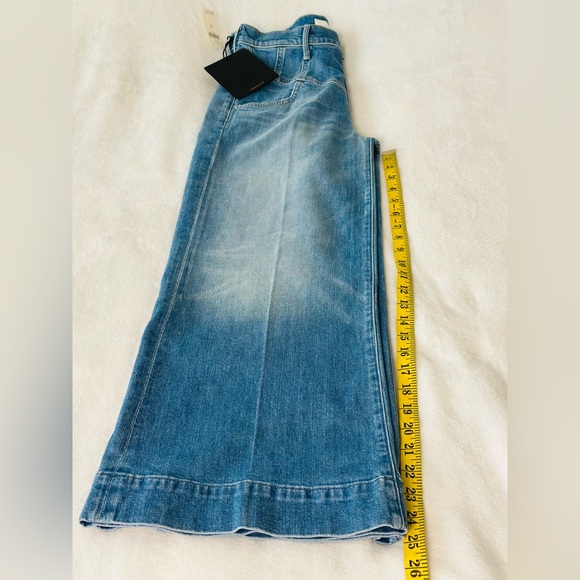MOTHER The Swooner Roller Cropped Wide-Leg Jeans in Post No Bills Size 29 - Picture 14 of 16